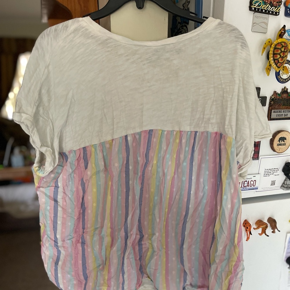 Torrid pastel rainbow tee Sz 2